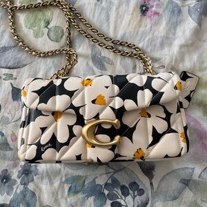 Coach Tabby 20 floral